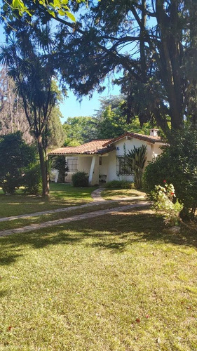 Casa En Venta - 3 Dormitorios 1 Baño - Cochera - 1.140mts2 - San Miguel