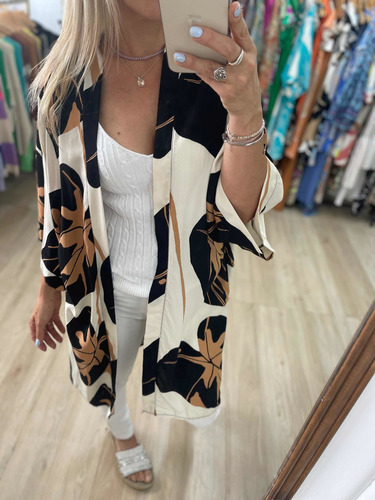 Imagen 7 de 9 de Kimono Estampado Mujer The Big Shop