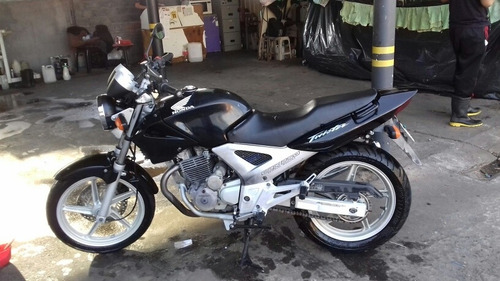 Imagem 2 de 2 de Honda Cb Tuister