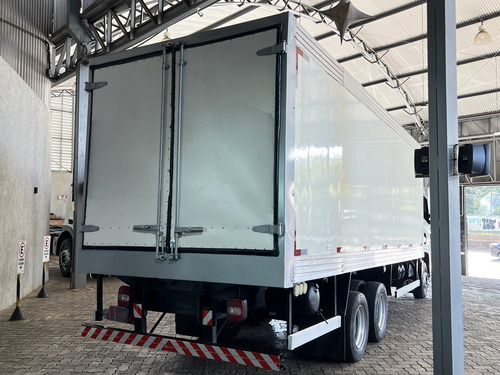 Caminhão 3/4 6x2 9.170 Truck Trucado Refrigerado Ñ 1316 1017