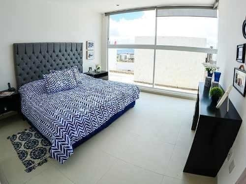Imagen 6 de 16 de Se Renta Linda Residencia En Zibatá, Alberca, 3 Recámaras, Jardín, Doble Altura