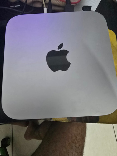 Apple Mac Mini 2.6ghz I5 8gb 512gb Ssd Prata Monterey (Usado)