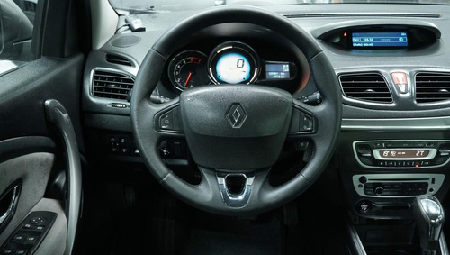 Renault Fluence Dyn20a