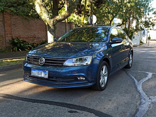 Volkswagen Vento 2.5 Luxury Aut. 2016 Services Oficiales