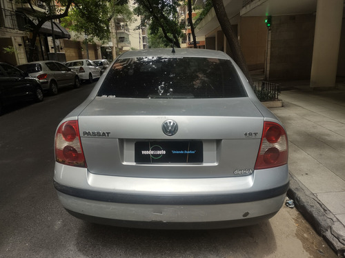 Volkswagen Passat 1.8 T Trendline