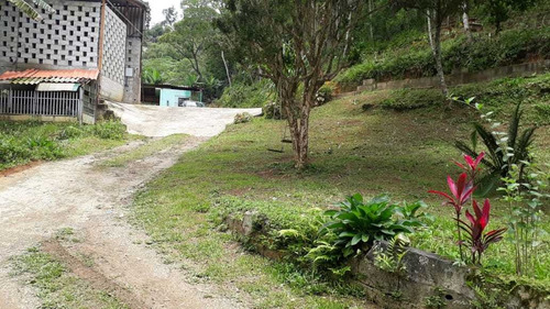 Chacara Com Casa Sede Contendo Cozinha De Vidro 3 Quartos...