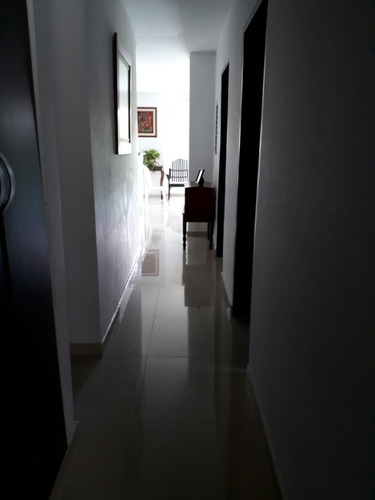 Imagen 3 de 11 de Apartamento Cerca De C.c. Alamedas Del Sinu 468440