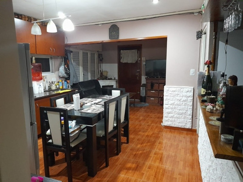 Imagen 4 de 14 de Casa Venta Isidro Casanova
