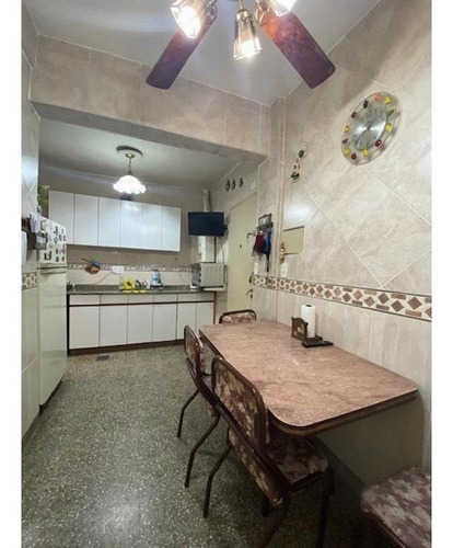 Imagen 5 de 12 de Venta 3 Ambientes C/patio Y Balcon A La Calle - Villa Crespo