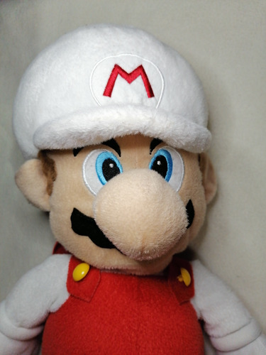 Imagen 5 de 9 de Peluche Mochila Original Mario Fire All Starl Nintendo 50cm.