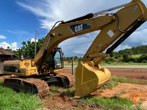 Escavadeira Caterpillar 330 D Lme