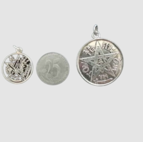 Tetragramaton Dije Medalla $ 12 Aleación Metálica