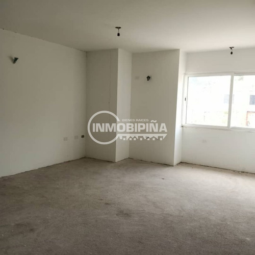 Inmobipiña Vende Townhouse Obra Gris En Campo B, Puerto Ordaz, Estado Bolivar - Jcp