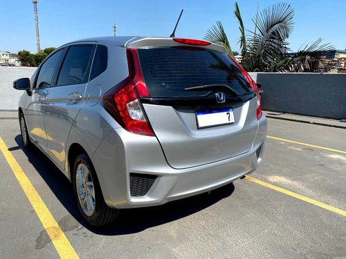 Imagem 10 de 13 de Honda Fit 2016 1.5 Lx 16v Flex 4p Automático