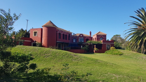 Casa En Montoya, Punta Del Este En Venta- - Ref: 1133