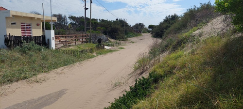 Imagen 5 de 10 de Venta De Amplio Lote Frente Al Mar En Las Toninas