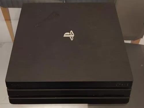 Ps4 Pro Usado  Console de Videogame Sony Usado 93052892