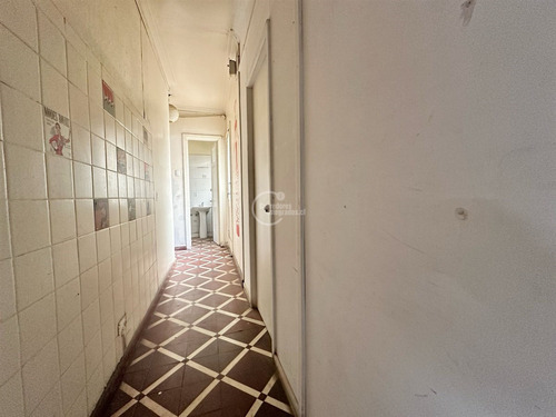 2 Pisos, Uso Comercial, 10 Dorm, 5 Baños, Metro Chile España