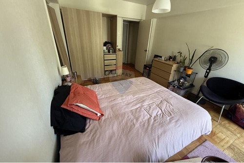 Hogar Espacioso En Centro Histórico De Santiago