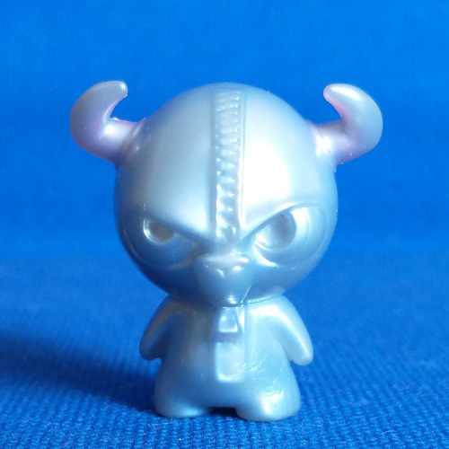 Funki Punky Pinky Pow Punks Richie Demon Silver 2023 (Usado)