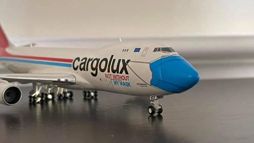 Avión Escala Cargolux B747-8f Not Without My Mask