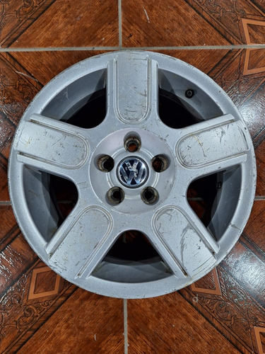 Llanta Vw Cross Fox Suran R15 Aleación Original Plateado