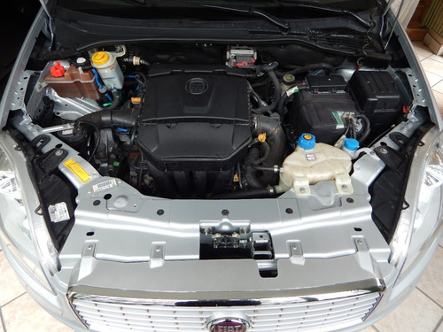 Fiat Linea 1.8 16v Absolute Dualogic