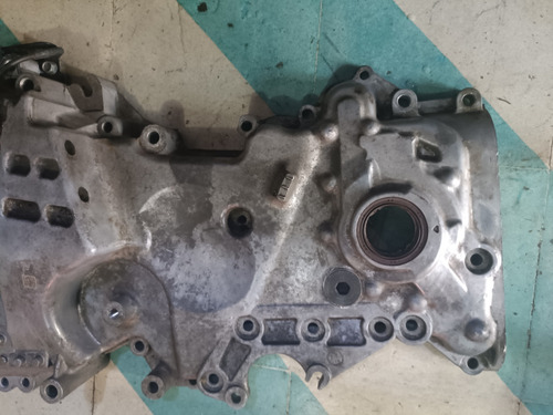 Tapa De Distribuicion Kia 2.0 Para Sensor Usada (Usado)