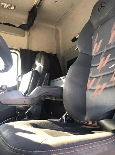 Imagem 6 de 10 de Mercedes-benz 2041 Automático 2019