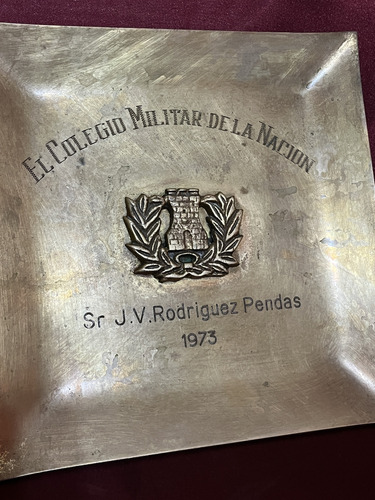 Rezagos Militares Panoplia Con Mención, 1973 Colegio Militar (Usado)