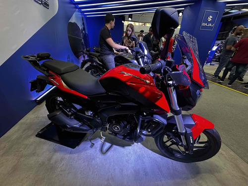 Bajaj Dominar 400