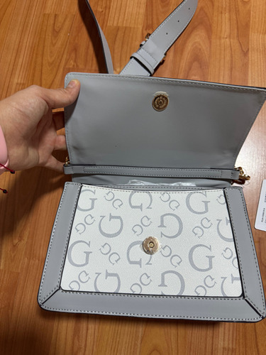 Crossbody Guess Original Blanco Floreado Níquel Gris