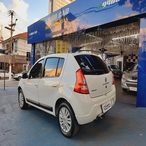 Imagem 6 de 11 de Renault Sandero 1.6 Privilege Completo 2012