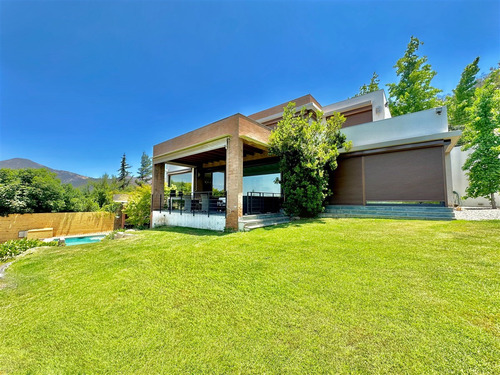 En Condominio: Los Trapenses / Monte Tabor