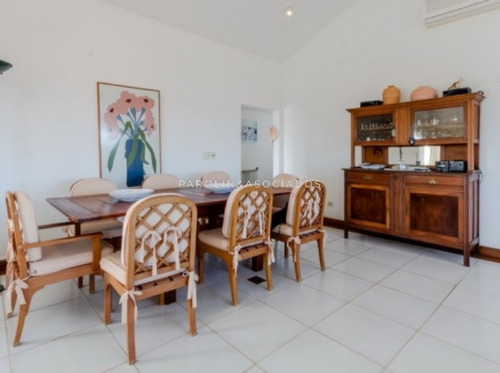 Imagen 3 de 18 de Exepcional Casa En Venta De 4 Dormitorios En Peninsula Punta Del Este - Ref: 5120