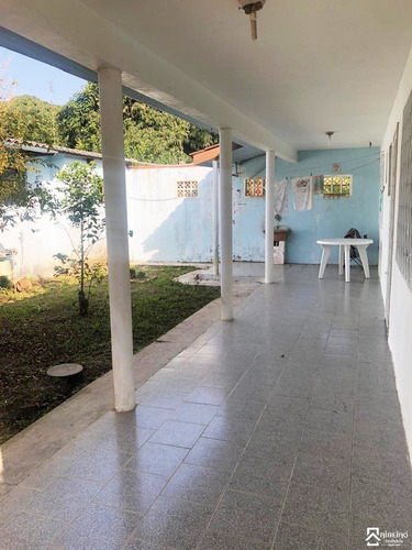 Imagem 2 de 15 de Residencia - Pontal Do Sul - Ref: 8481 - V-8481