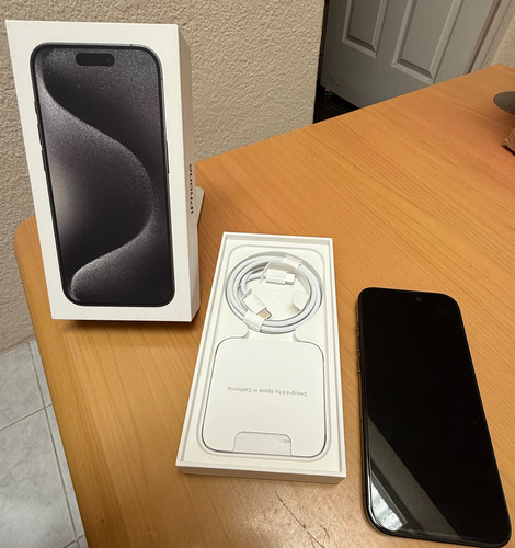 Apple Iphone 15 Pro (1 Tb) - Titanio Negro Titanio Negro (Usado)