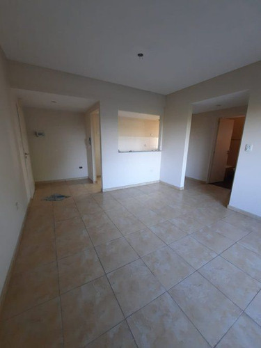 Alquiler Departamento 1 Dormitorio Monte Grande Con Cochera