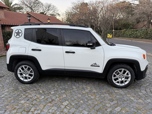 Jeep Renegade 1.8 Sport
