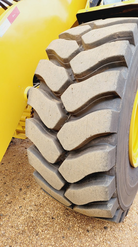 Pá Carregadeira Caterpillar 972l Não É 966l
