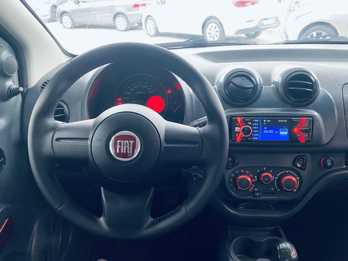 Fiat Uno 1.4 Sporting Flex 5p