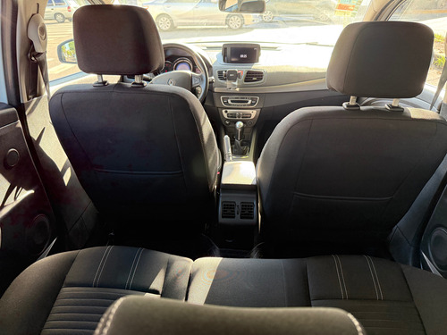 Renault Mégane III 1.6 Ph2 Luxe Pack 111cv