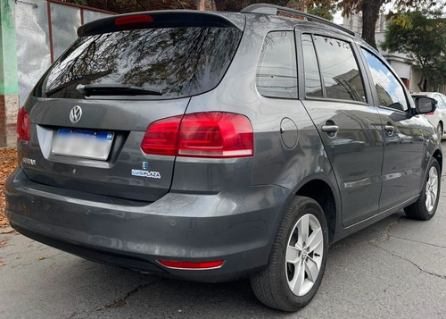 Volkswagen Suran 1.6 Highline