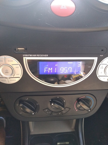 Lifan 320 1.3 16 V 5 Portas