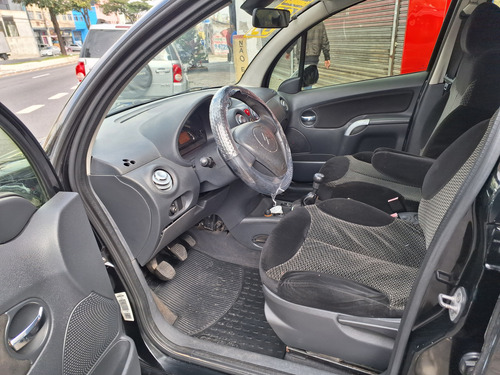 Citroën C3 1.4 8v Exclusive Flex 5p