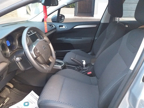 Imagen 8 de 11 de Citroën C4 Lounge 2014 1.6 Tendance At6 Thp 163cv
