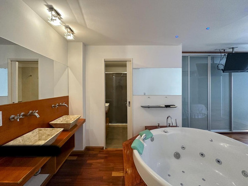 Imagen 25 de 30 de Departamento De 3 Dormitorios Con 2 Cocheras En Zona Río Y Amenities