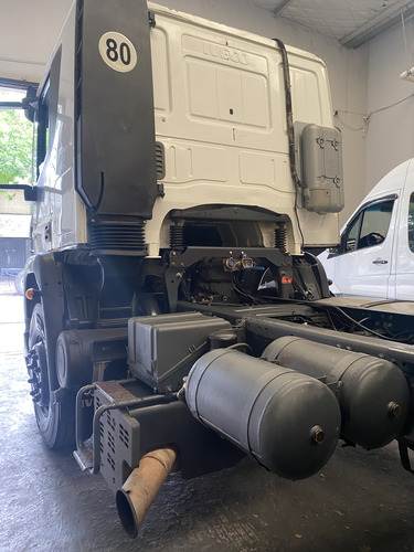 Iveco Cursor 450e33t Tractor Balancin