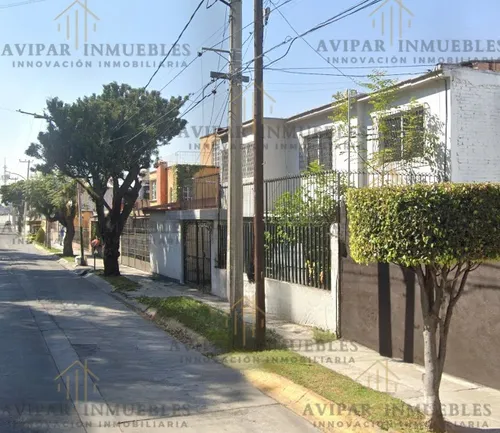 Casa En Venta En Naucalpan De Juarez, Arruyuelo, Los Pastores. (atg148)