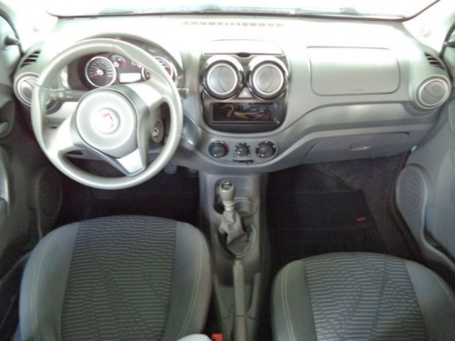 Palio 1.0 Attractive